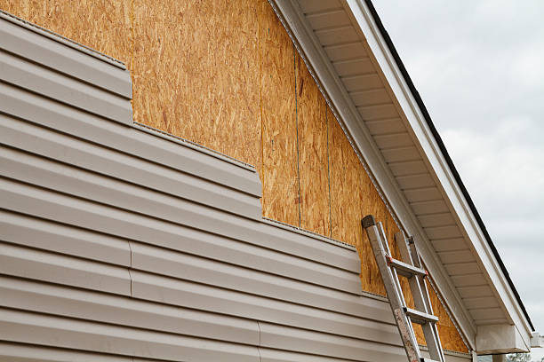24/7 Emergency Vinyl Siding experts in Newberry, SC